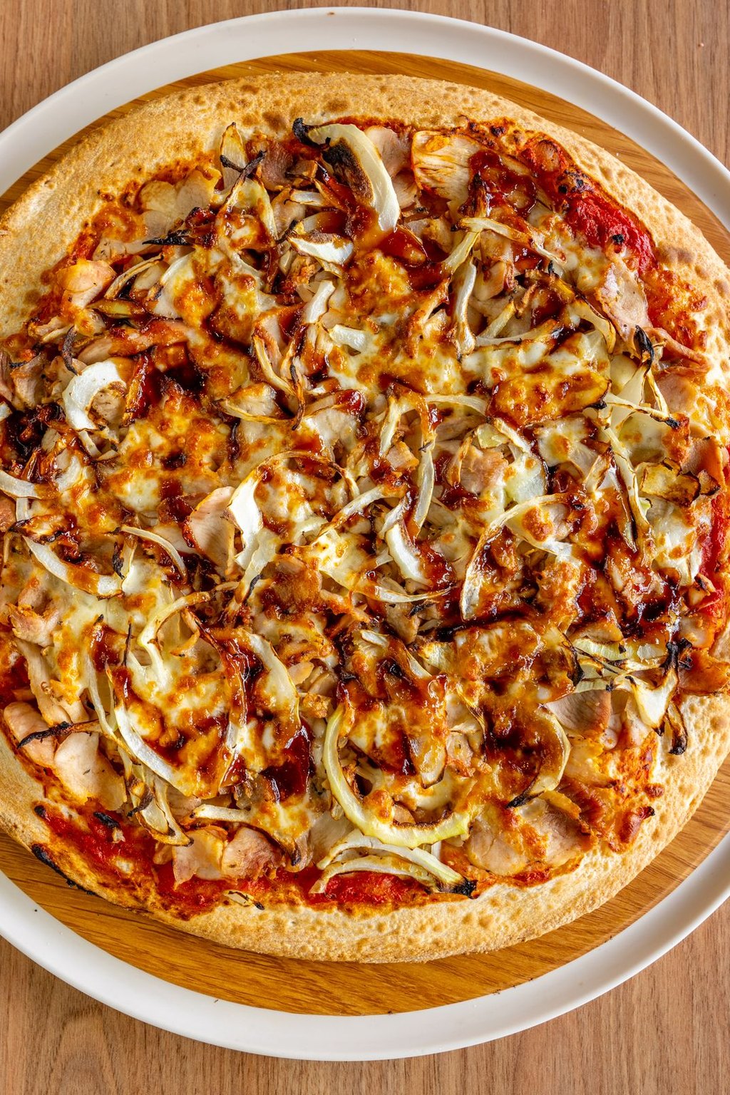 Pizza BBQ z kurczakiem