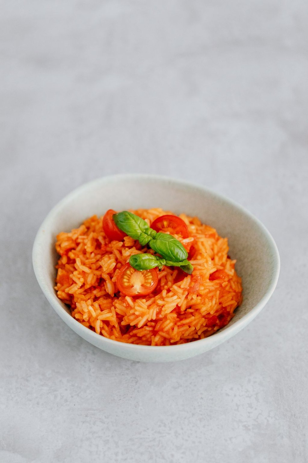 Risotto pomidorowe z bazylią
