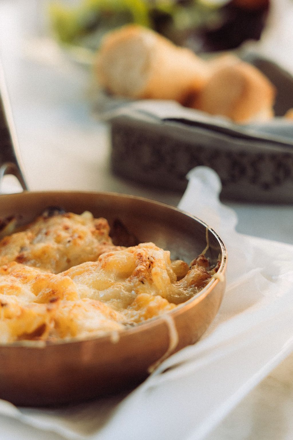 Tartiflette, ziemniaki zapiekane z boczkiem i serem