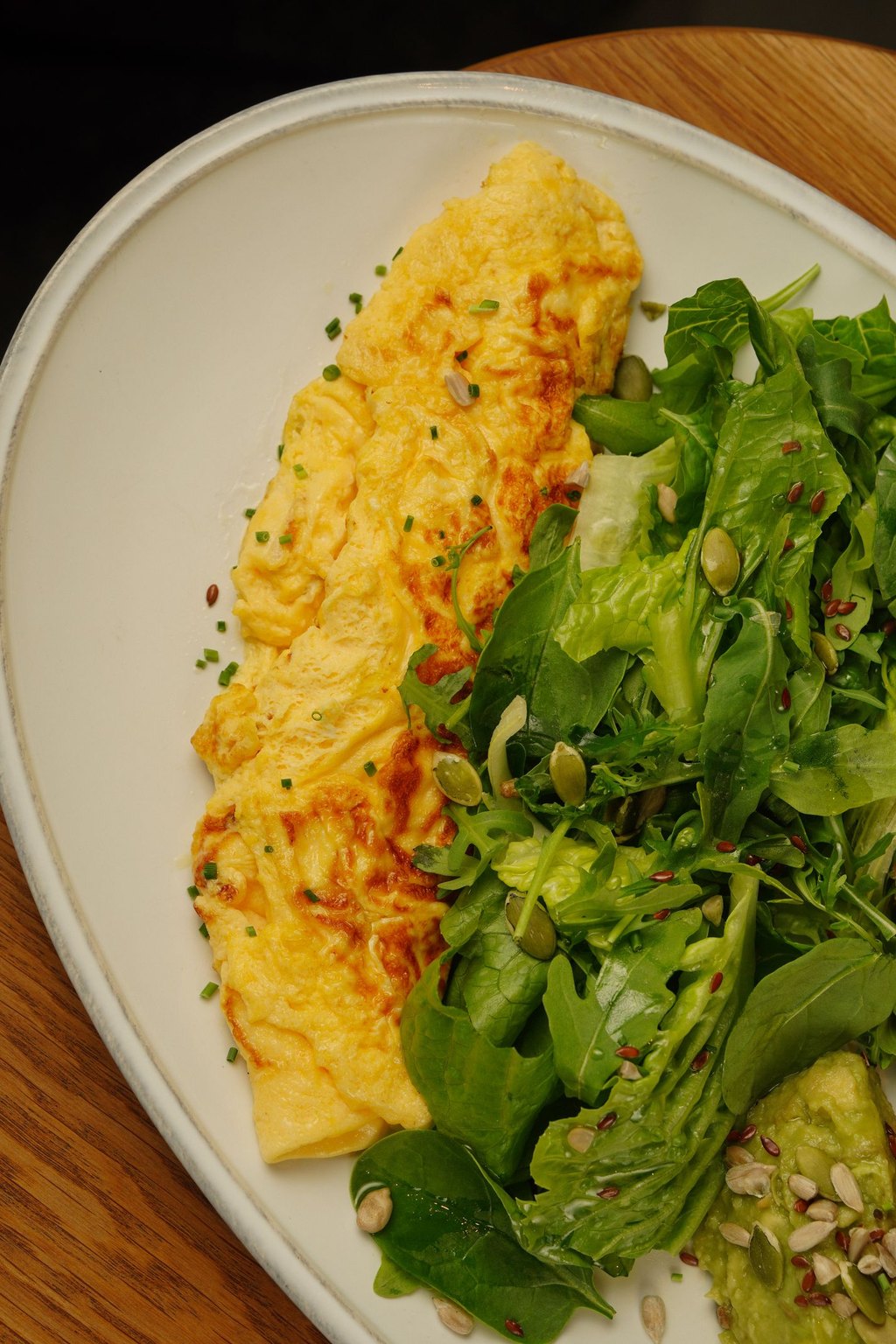 Omlet bistro z twarożkiem i szpinakiem