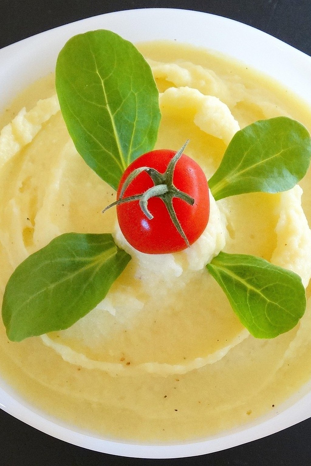 Kremowe purée ziemniaczane z twarogiem