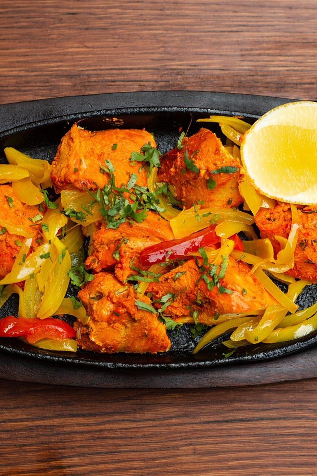 Jogurtowe tikka z kurczaka