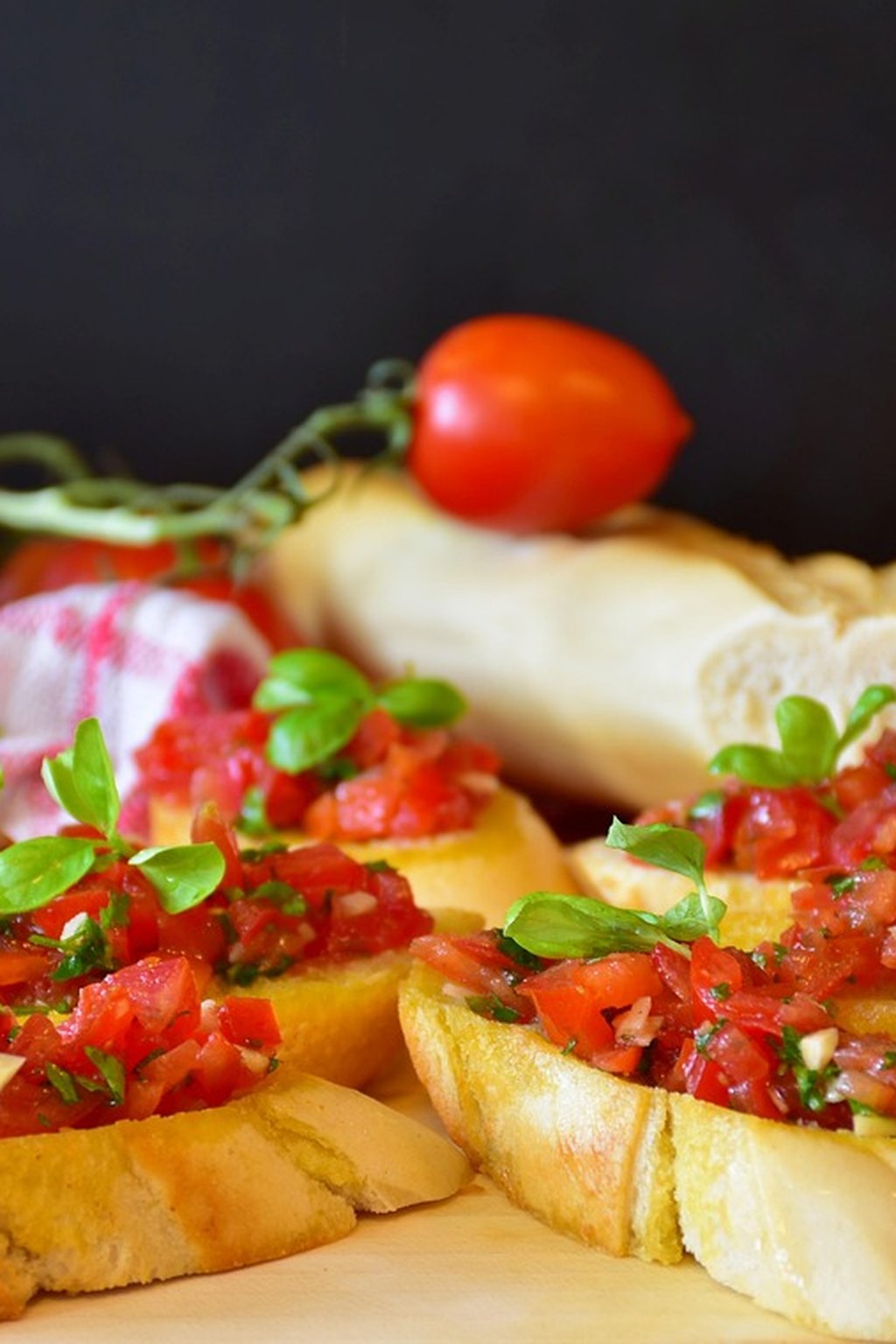 Bruschetta z pomidorem