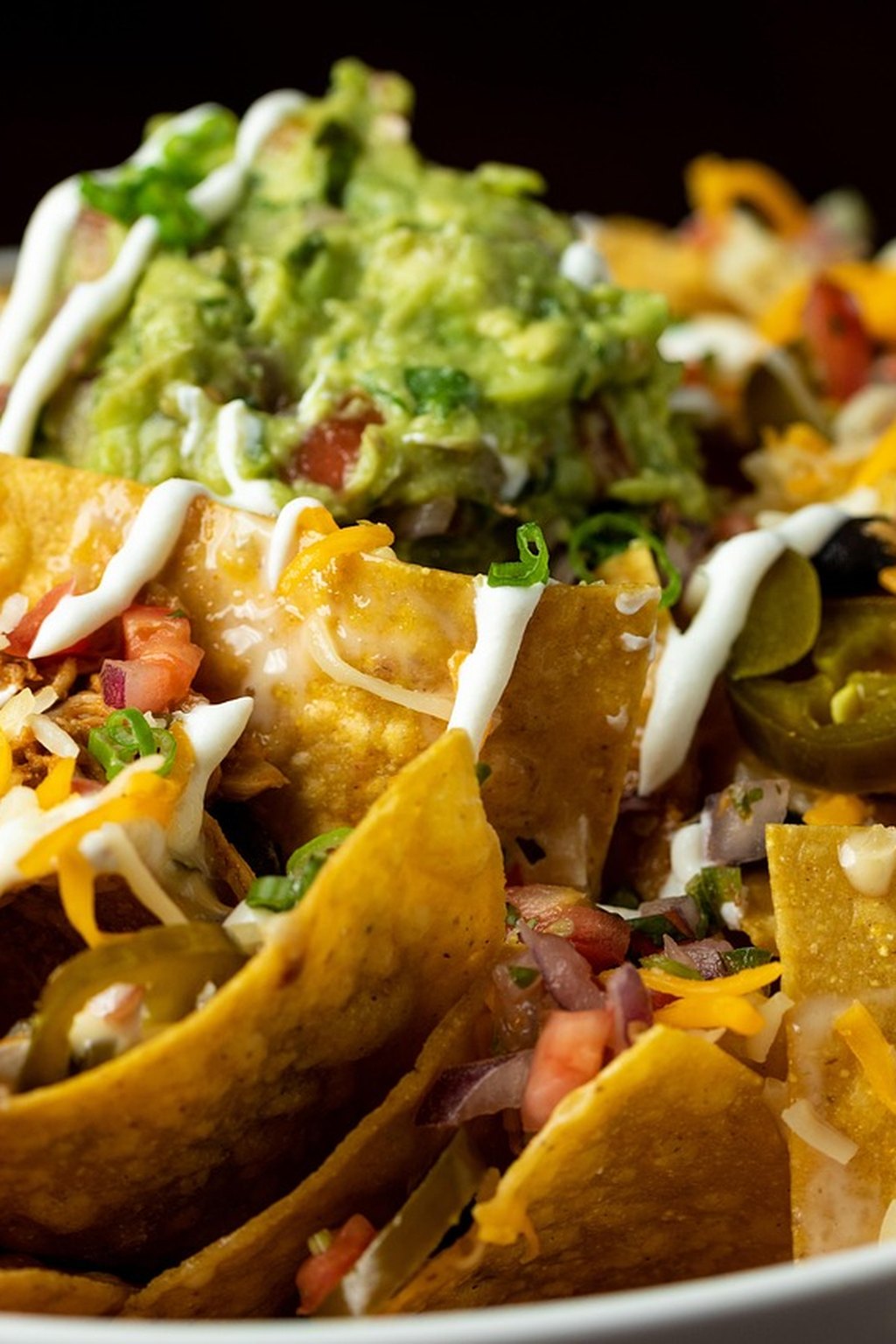 Białkowe nachosy z kurczakiem i chipotle