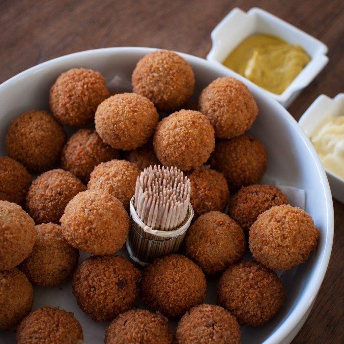 Holenderskie bitterballen