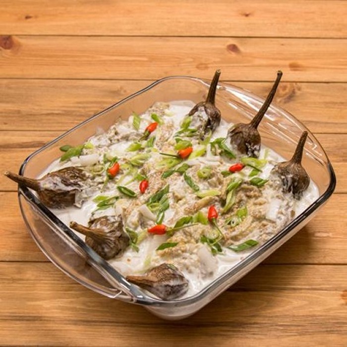 Grillowany bakłażan w mleku kokosowym