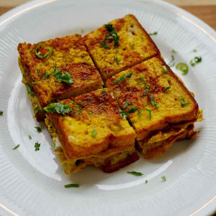 Omlet z chlebem