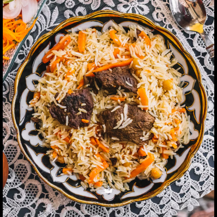 Mandi z wołowiną i aromatycznym ryżem