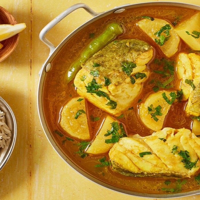 Bengalskie curry rybne z białą rzodkwią