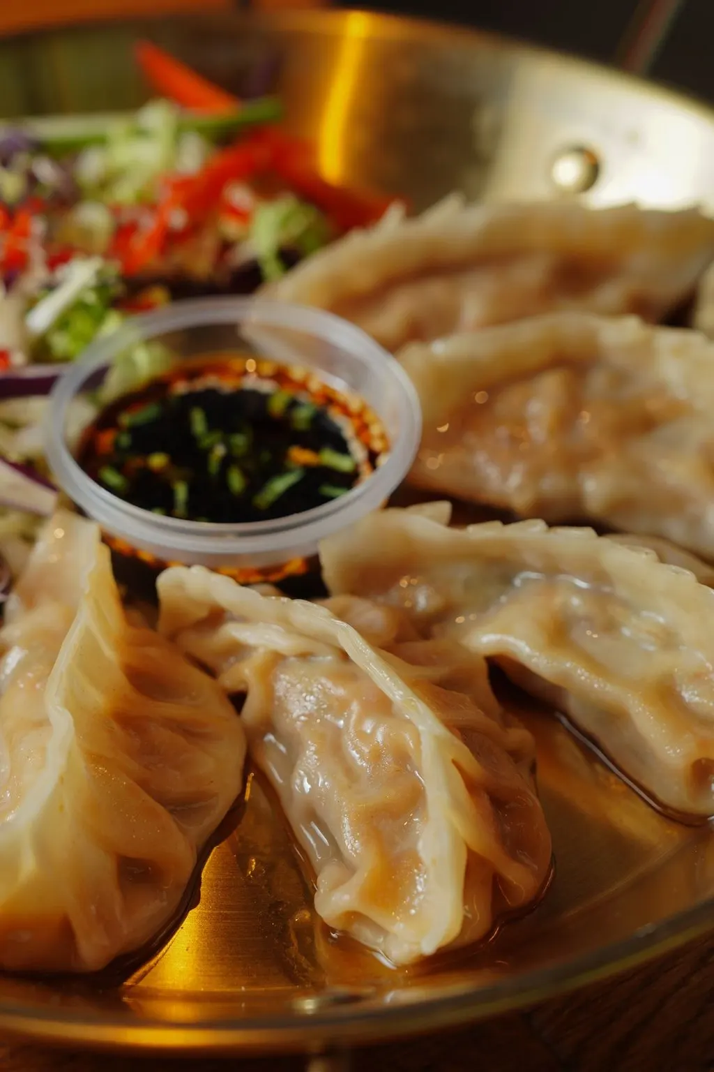 Gyoza z wieprzowiną i kapustą pekińską